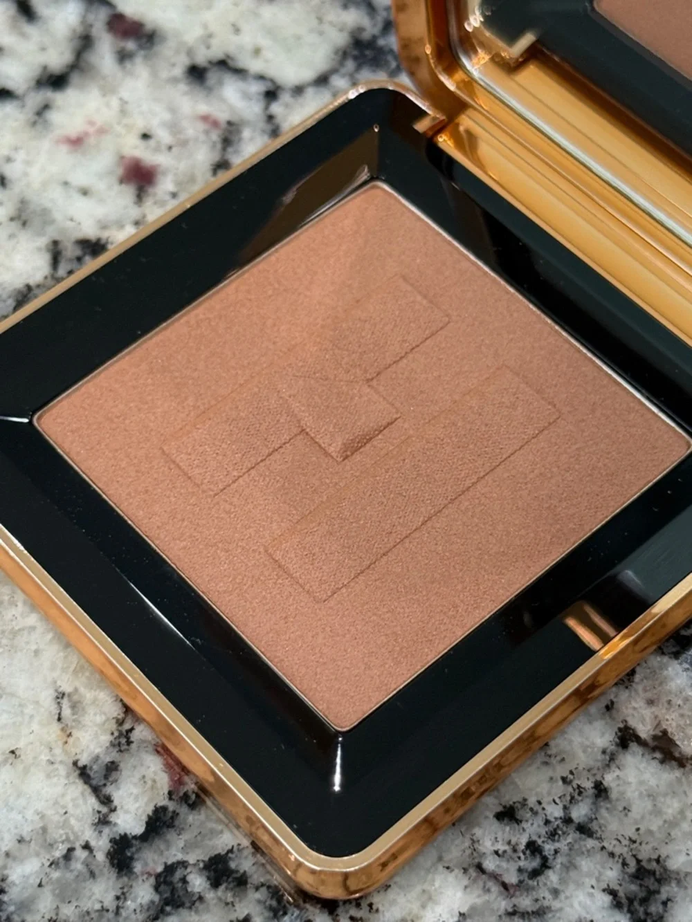 Haus Labs By Lady Gaga Terra Sol Velvet Bronzer - Terra Sol